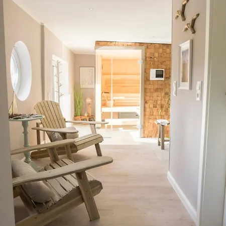 Pueppi Hems Huus Holiday home