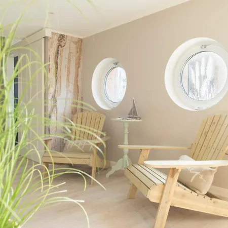 Holiday home Pueppi Hems Huus Osterhever
